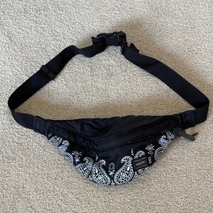 Black and White Paisley Fanny Pack